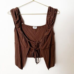cropped front tie top
